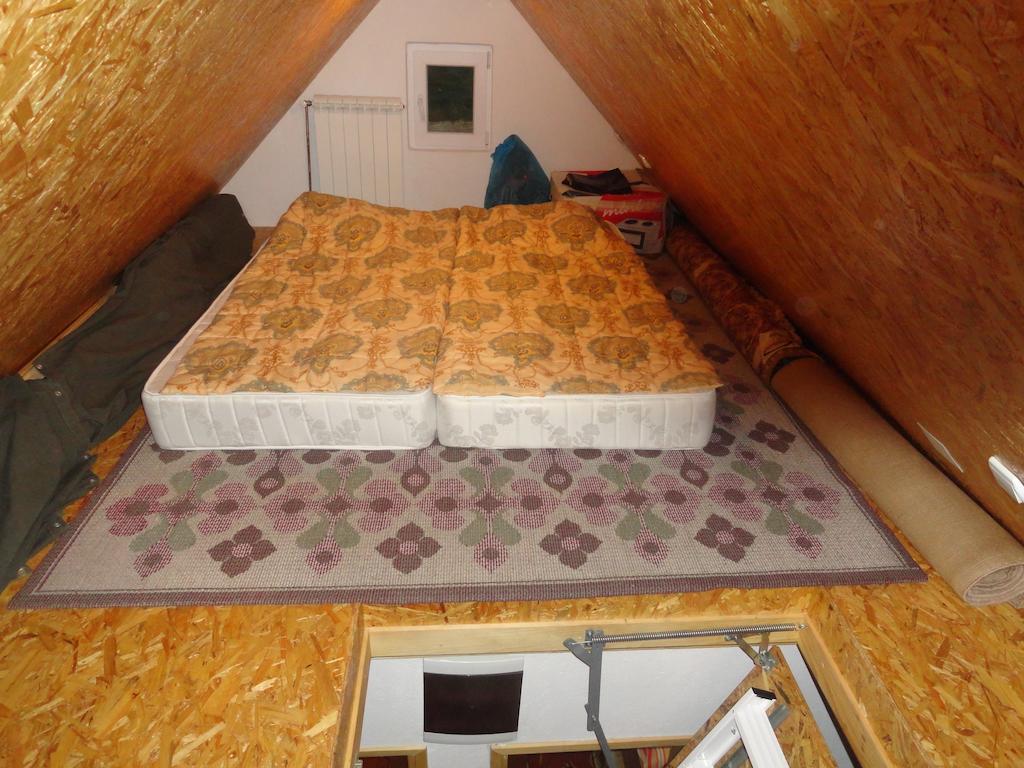 Guest House Happy 자블야크 객실 사진