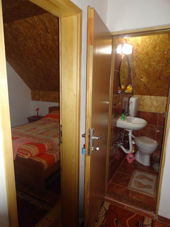 Guest House Happy 자블야크 객실 사진